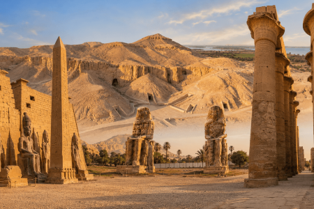 LUXOR OVER DAY